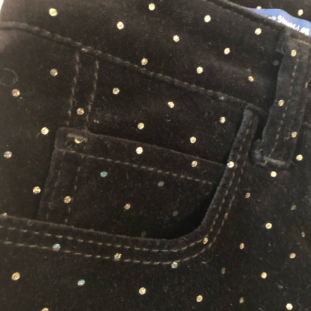 Pants - Picture 4 of 6